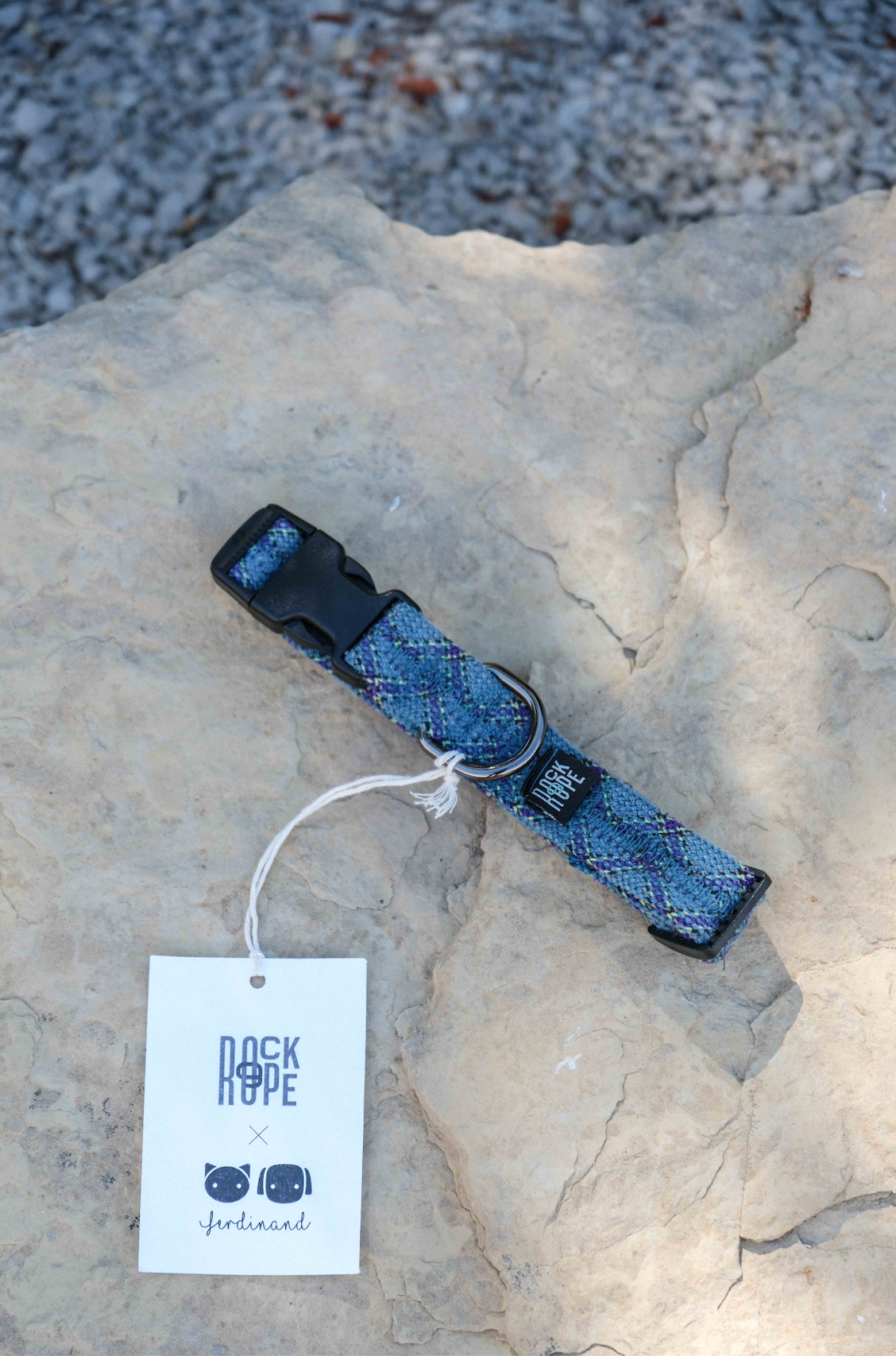 Blue and Purple Collar